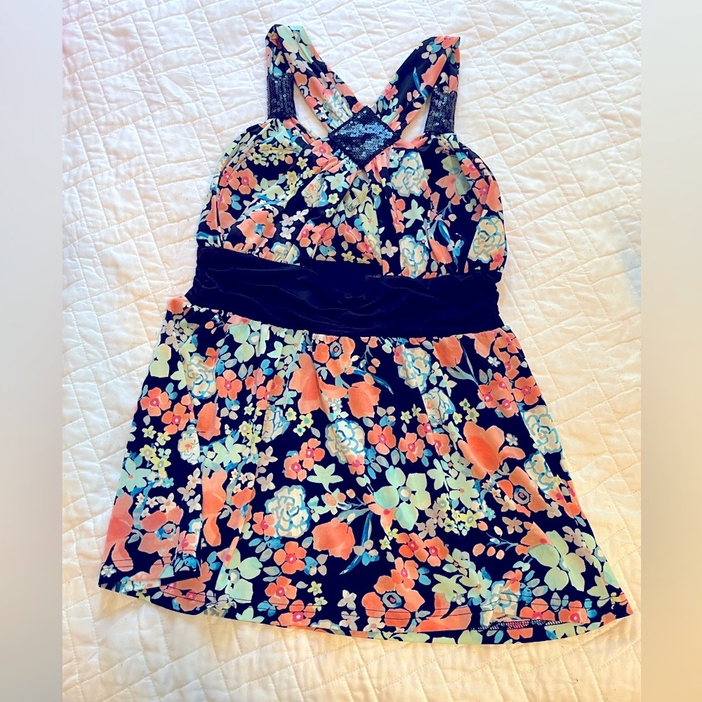 Candie's Floral Top with Black and Pink and orange Hues - Picture 3 of 6